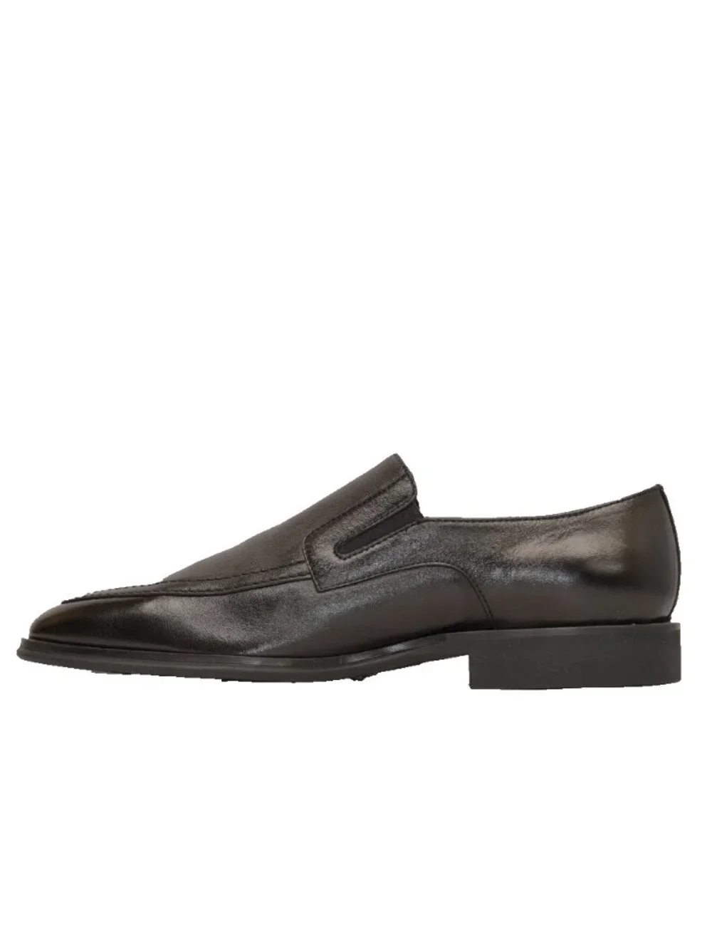 New! Bruno Magli RAGING LEATHER SLIP-ON BLACK LEATHER Loafer Size 9 M DD543